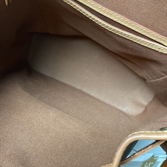 Vintage Louis Vuitton Monogram Montsouris MM - Picture 4 of 16